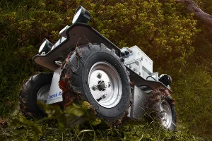 HEROS Roboterplattform – Rainos Bewässerungsroboter