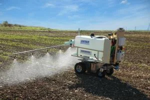 HEROS Roboterplattform – Rainos Bewässerungsroboter